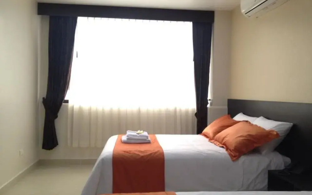 Amaron Hotel