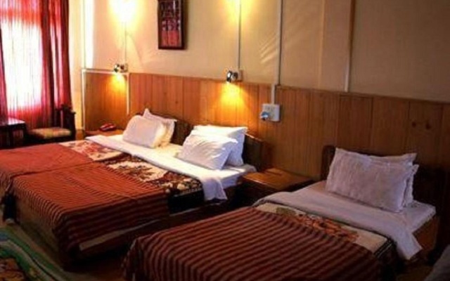 Pemaling Lords Inn Dirang