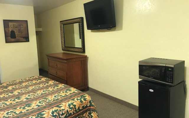 Hacienda Motel