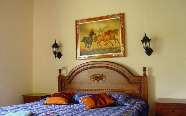 Gustis Garden Bungalows