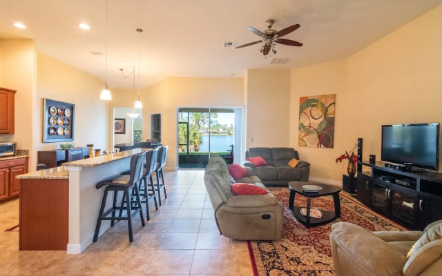 Disney Lake House Minutes From Airport