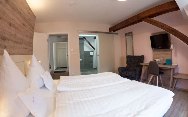 Weinbar Und Hotel Fahraway