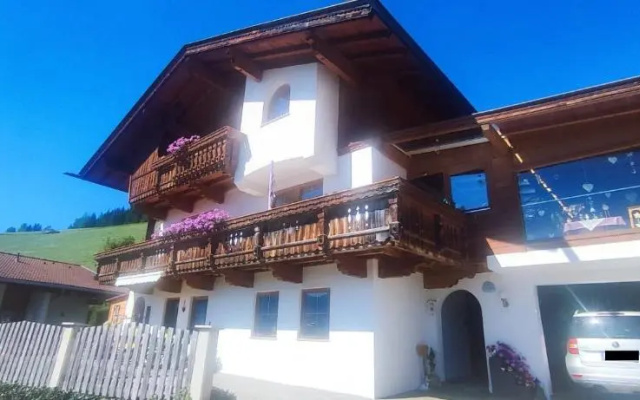 Apartment Rahm