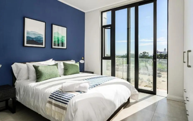 Bellamare - Luxury 3bedroom - Beachfront apartment