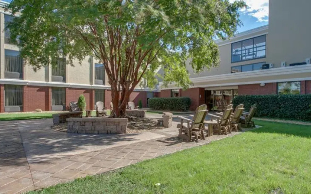 Comfort Inn Midlothian Turnpike