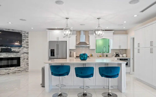 Wonderful 5BR House At Brickell Miami