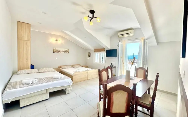 Apartments Janda Bijela