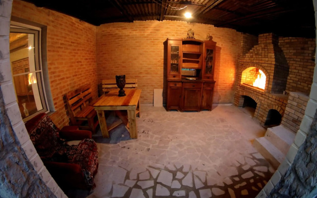 Vanand Guest House