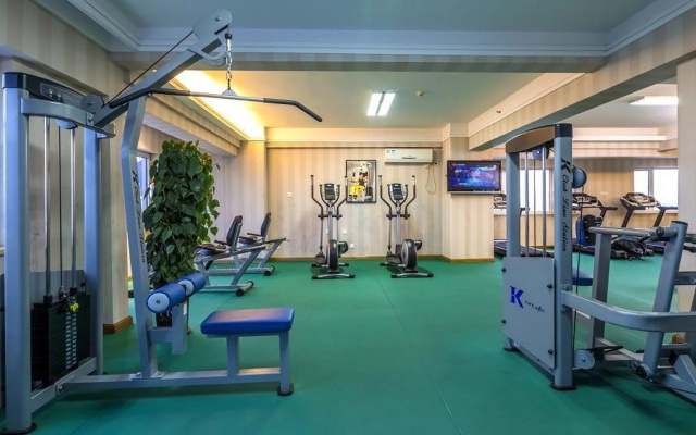 Peninsula Season Hotel Apartment