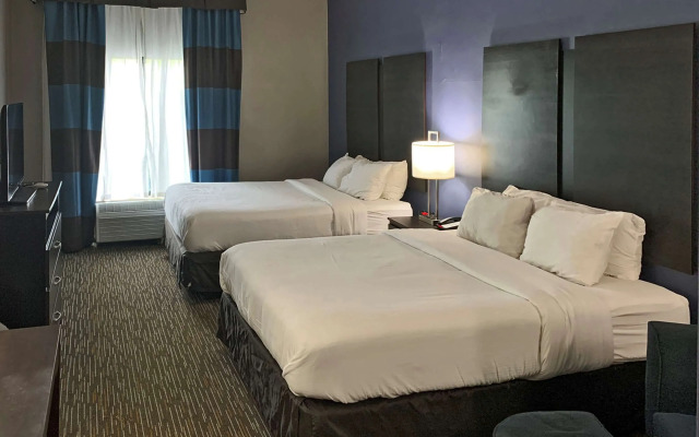 Comfort Inn & Suites Columbus North
