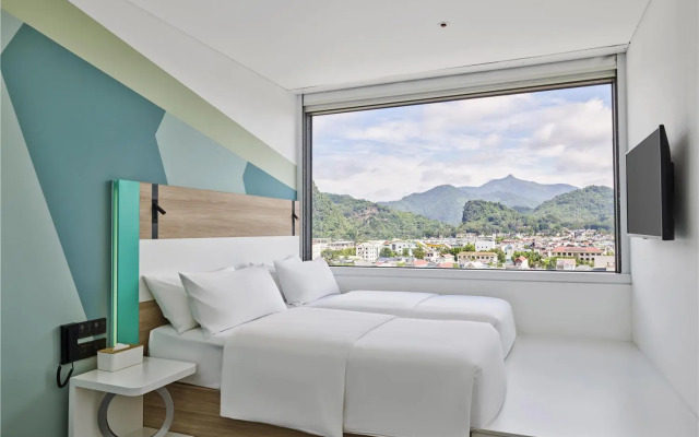 Tru by Hilton Hoa Binh City Centre