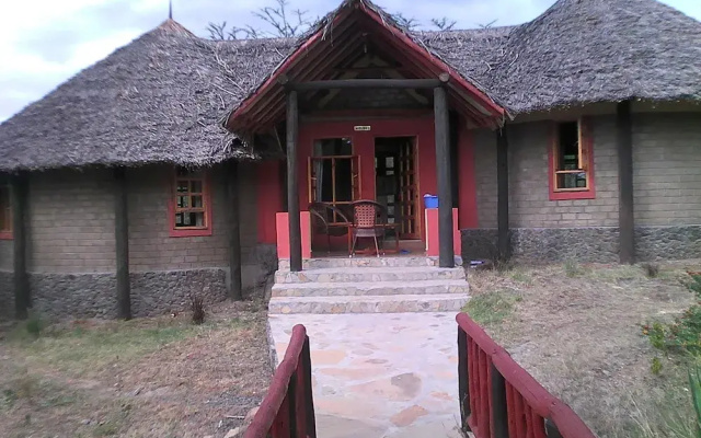 Sirville Lake Elementaita Lodge