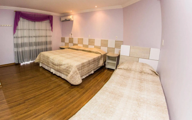 Hotel Rouxinol