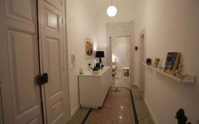 Re Ruggero Rooms