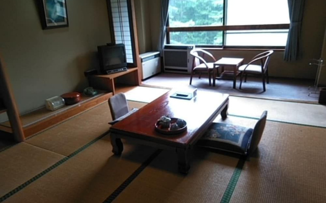 Komagane Onsen Hotel