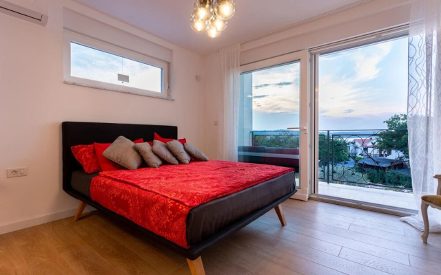 Beautiful Home in Klimno With Sauna, Wifi and 4 Bedrooms