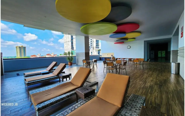 Twin Galaxy Residences by Widebed JB