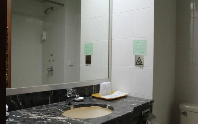 Wuzhou Hotel