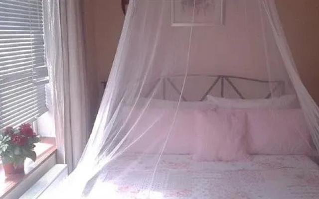 Valerie Camb B&B