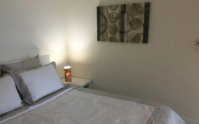 Lyx Miami Suites
