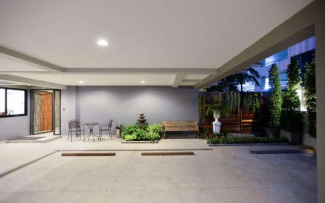 The Pad Silom Serviced Apartment