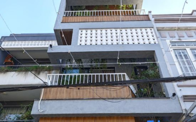 GomiHouse-Cozy-4BRs-5 'to Lotte Mart- jacuzzi pool