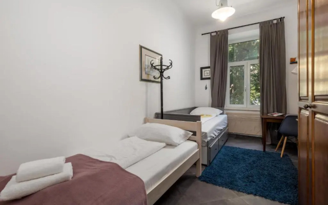 4 Bedroom Apartment