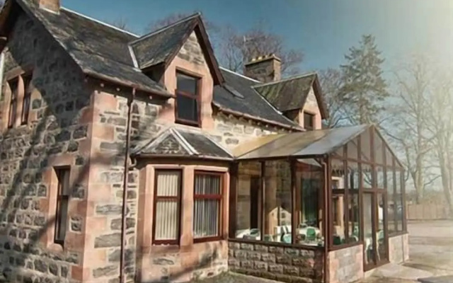 Balloan House