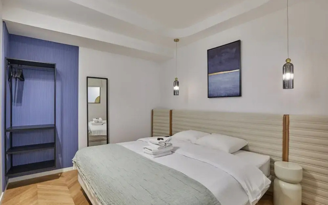Apartment With AC Saint-germain des Pres / Rennes