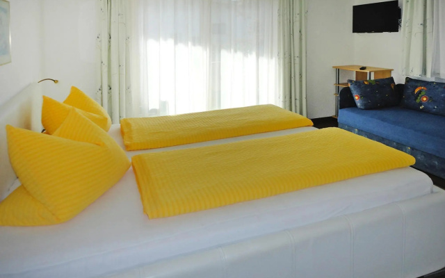 Apartment in Fugen Near Spieljochbahn
