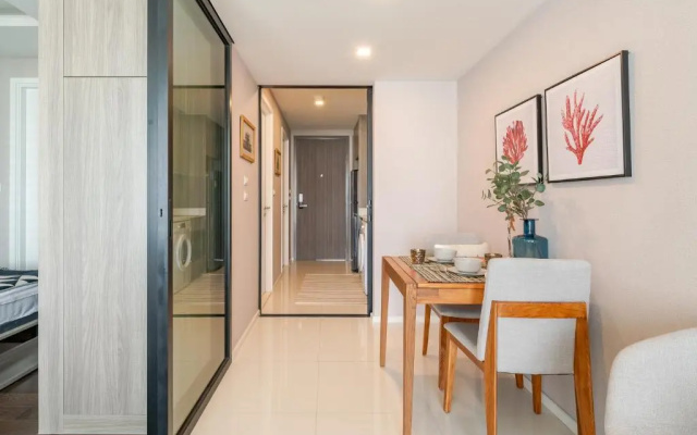 Sukhumvit Asok Modern Suite