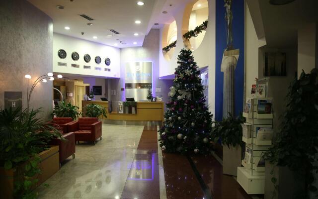 Отель Tulip Inn Putnik Белград вид на фасад