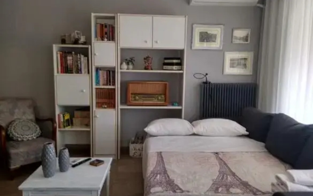 Konstantin Apartment