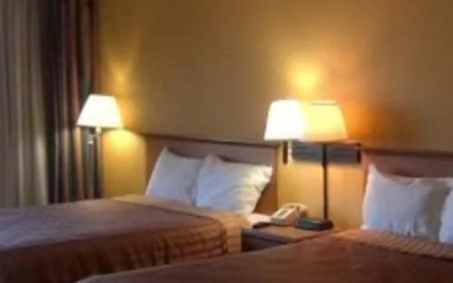 Morristown Hotel & Suites