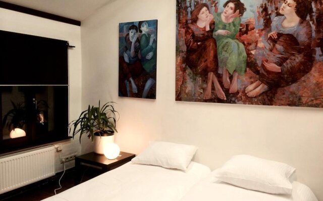 Отель Corner Art House комната для гостей