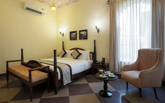 Kesarbagh Palace