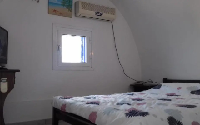 Asterias Apartments