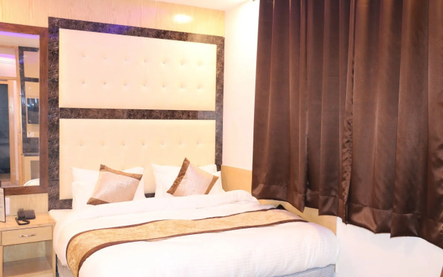 Hotel Karlo Kastle
