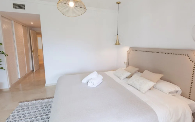 Central Puerto Banús Apartamento
