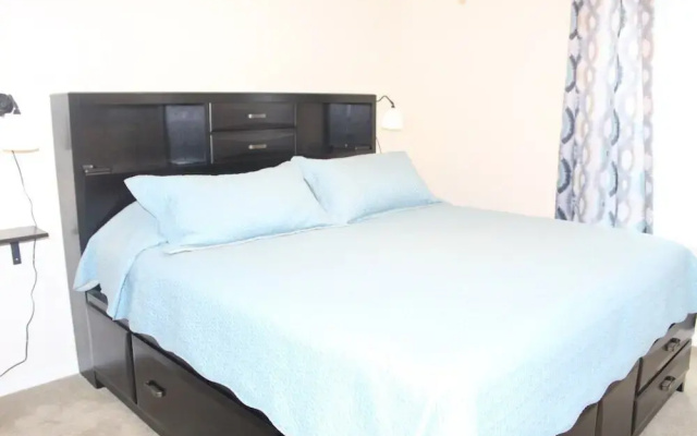 Tv706or 3 Bedroom Townhouse by Redawning
