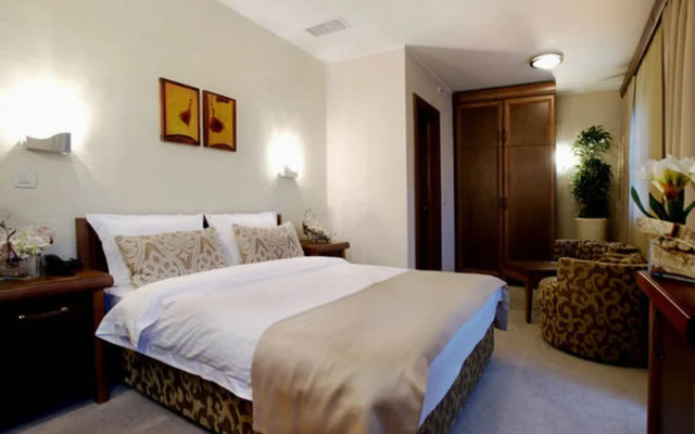 Hotel Prestige