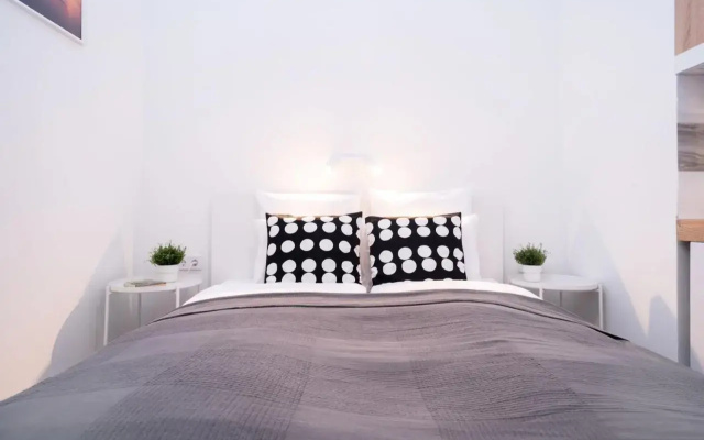 New Comfy Studio at Convenient Location
