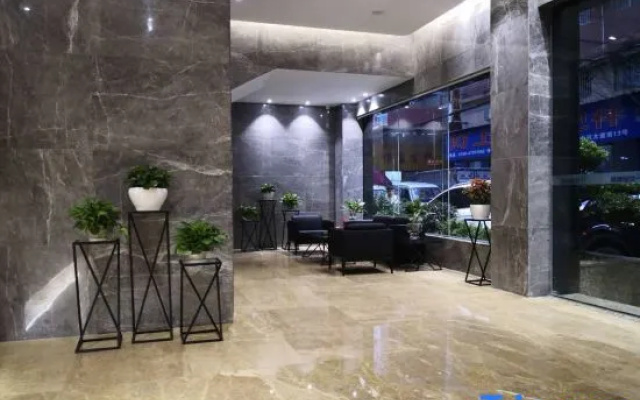 U Tour Hotel