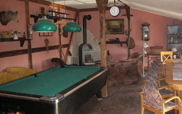 Pleasing Apartment in Kühlungsborn With Terrace