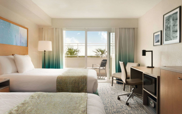 Surfbreak Virginia Beach Oceanfront, an Ascend Collection Hotel