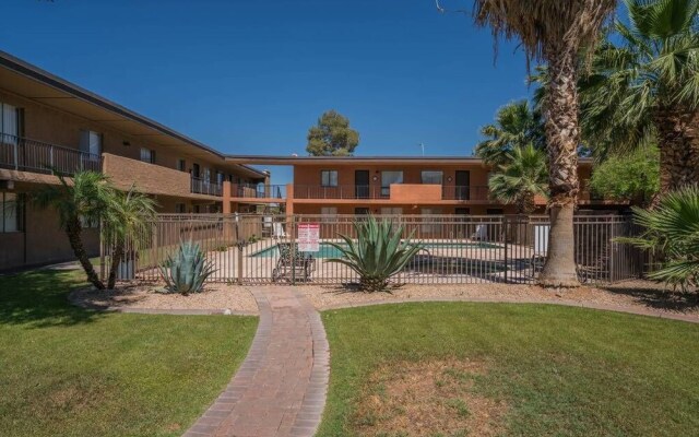 3BR Pool Scottsdale by Wanderjaunt 1