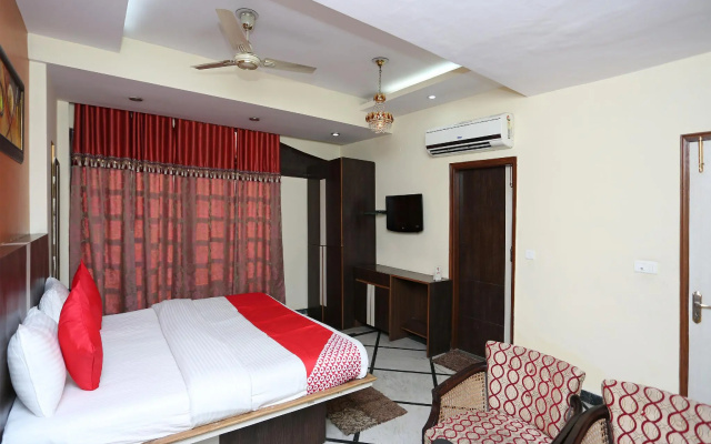 Oyo 15398 Hotel The New Avenue