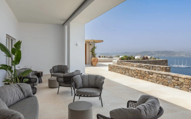 Silver Breeze Villa