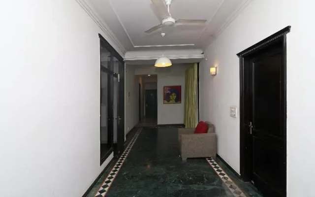 OYO 40670 Hare Rama Guest House