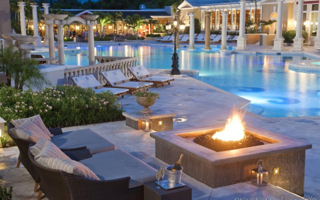 Sandals Royal Bahamian All Inclusive Resort  1